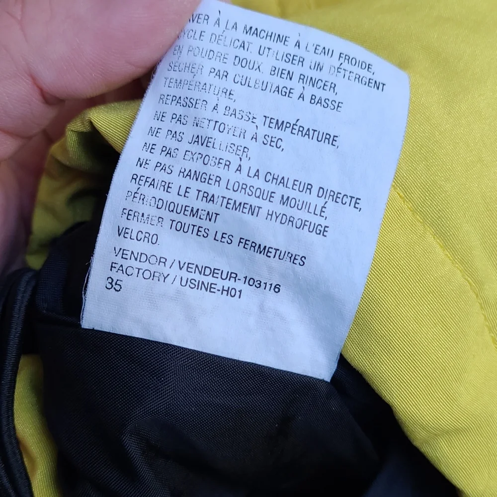 THE NORTH‎ FACE Yellow Black Nylon Mens Sz Large Jacket Coat 90s VTG TNF